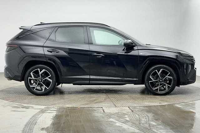 Hyundai TUCSON 1.6T Hybrid N Line S 5dr Auto Black